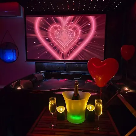 Apartment Romantique Jacuzzi *