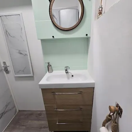 Romantique Jacuzzi Apartment *