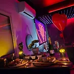 Loft Romantique ~Jacuzzi Privatif~ Sejour Amoureux Appartement