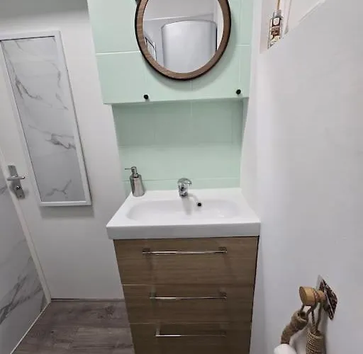 Romantique Jacuzzi Appartamento *